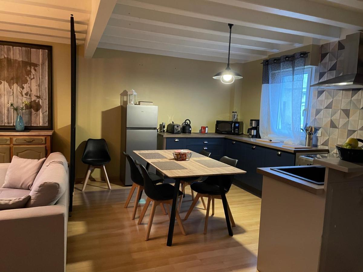 Le Maine N 5 - Fleac Angouleme - Suite Tilleul エクステリア 写真